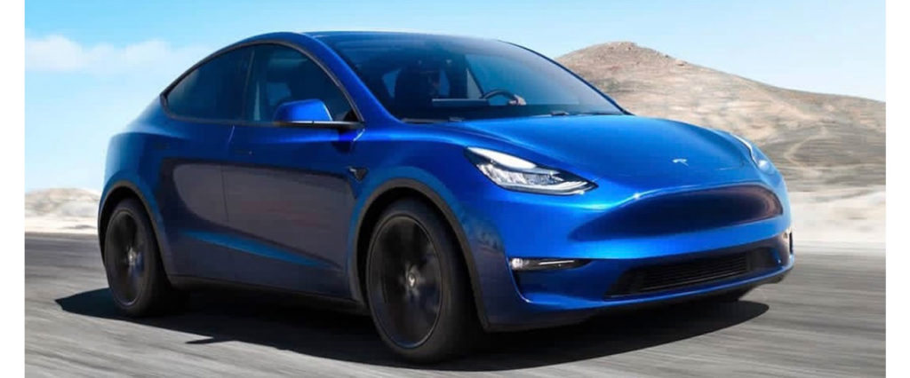 Tesla Model Y in Blau
